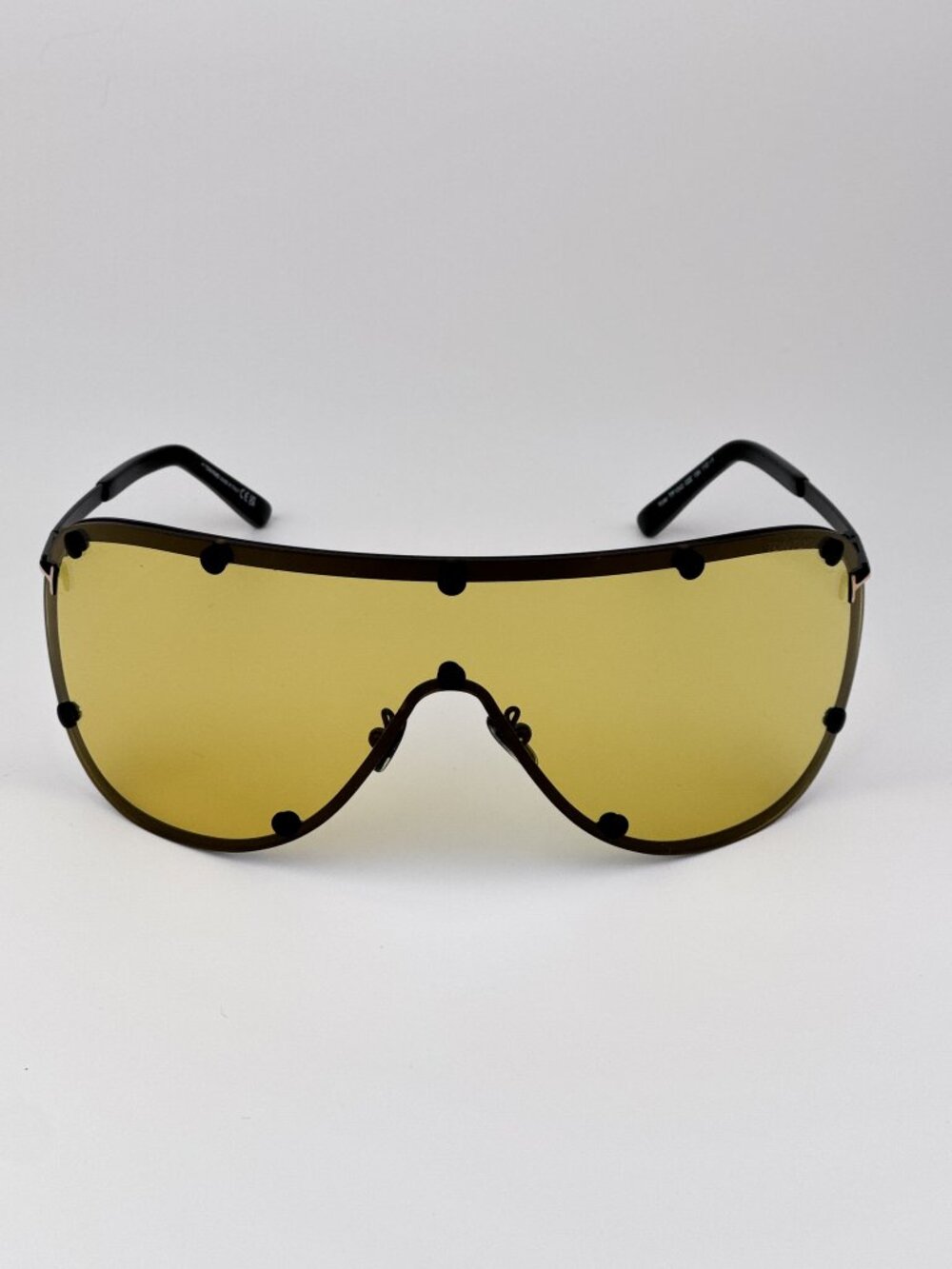TOM FORD FT1043/S 02E MATTE BLACK SHIELD SUNGLASSES - Picture 5 of 11